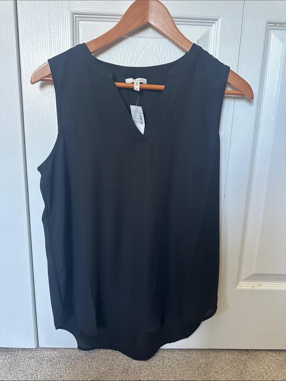 Maurices Black Sleeveless V-Neck Camisole